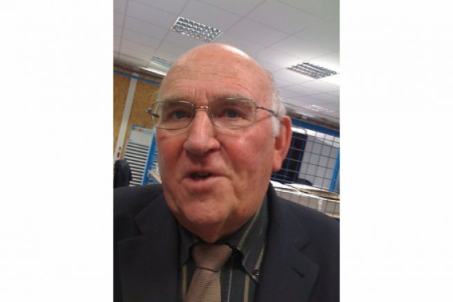 Charles Corlet, Condé sur Noireau, le 5 Novembre 2008, 11H47.