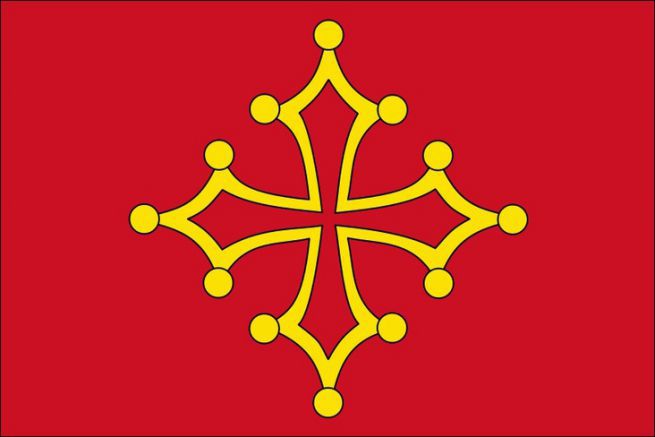 La croix occitane avec ses 4 branches de mme longueur.