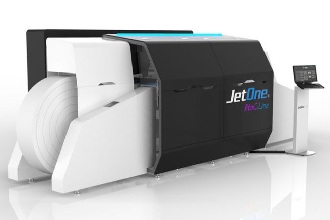 La solution jet d'encre et de finition JetOne-Line de JetOne Printing Solutions.