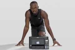 Usain Bolt fait les promotion des imprimantes EcoTank 