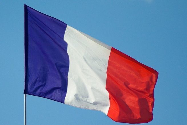 Drapeau français, drapeau tricolore sur Tête à modeler