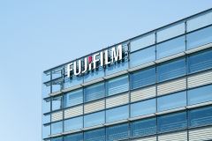 Konica Minolta et Fujifilm envisagent une alliance stratgique