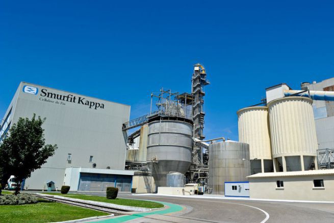 La papeterie Smurfit Kappa Cellulose du Pin situe  Biganos en Gironde 