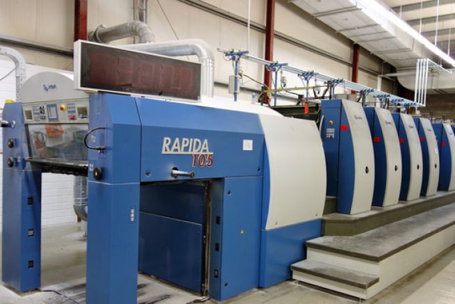Presse offset KBA Rapida 105 mise aux enchres par l'imprimerie Faber